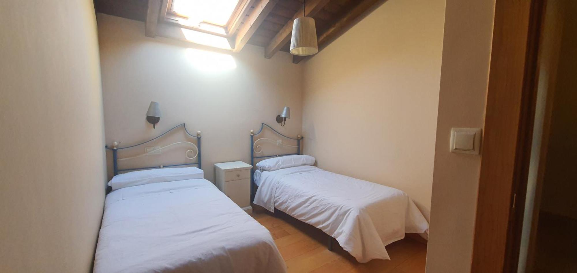 Fuente De Gueelo Pensionat San Bartolomé de Meruelo Exteriör bild