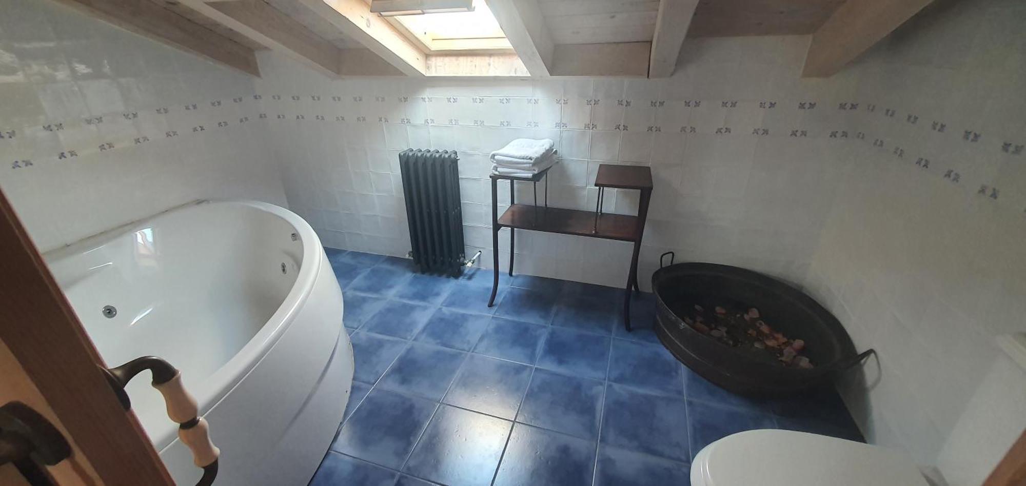 Fuente De Gueelo Pensionat San Bartolomé de Meruelo Exteriör bild
