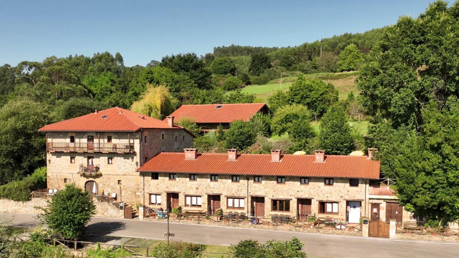 Fuente De Gueelo Pensionat San Bartolomé de Meruelo Exteriör bild